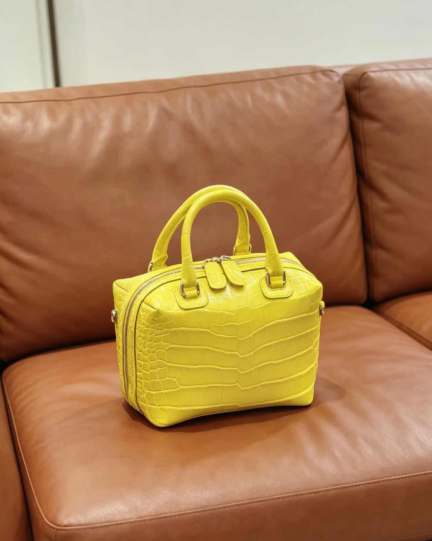 BOSTON SIDE Top Handle Bag